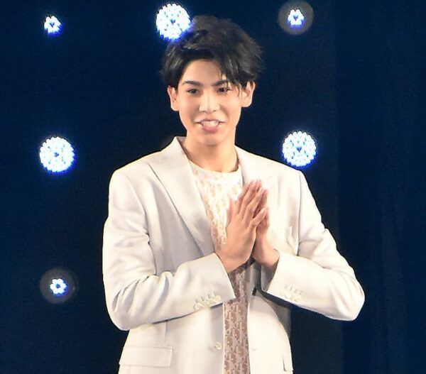 SnowManラウールの愛用リップと香水はディオール?品番を調査してみた!