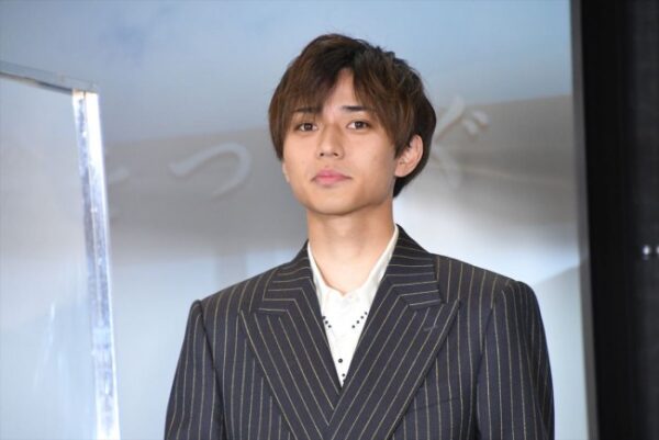 キンプリ(king&prince)永瀬廉が熱愛?彼女は清原果耶で朝ドラで親密になって匂わせ?