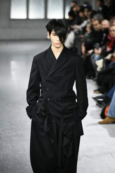 SnowManラウールの愛用リップと香水はディオール?品番を調査してみた!