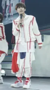 なにわ男子 長尾謙杜は衣装をプロデュースした?どんなデザイン?2facedの衣装も!