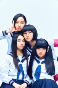 新しい学校のリーダーズのメンバープロフィール！経歴や年齢などを紹介！