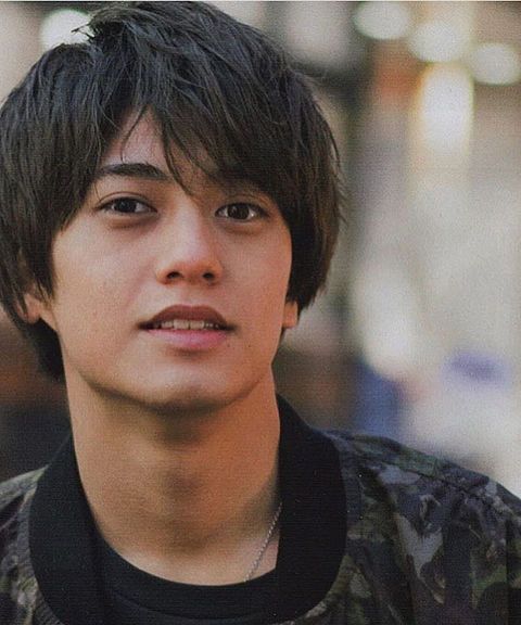 キンプリ(king&prince)髙橋海人の筋肉・特に腹筋がすごいのはダンスの影響?いつから割れてる?