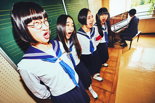 新しい学校のリーダーズが売れないと言われてる理由は？なぜ人気なのかを調査！