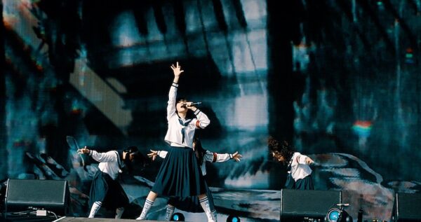 新しい学校のリーダーズが売れないと言われてる理由は？なぜ人気なのかを調査！