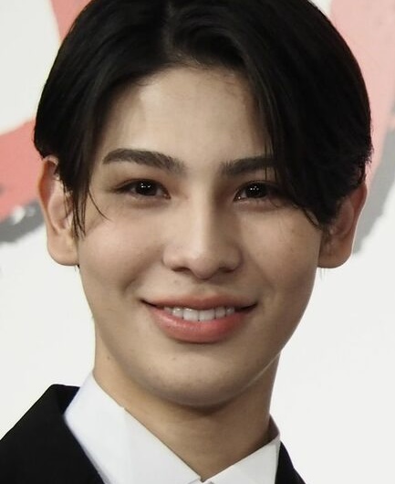 スノーマン(SnowMan)ラウールの彼女は南沙良？ツイッターの匂わせを調査！