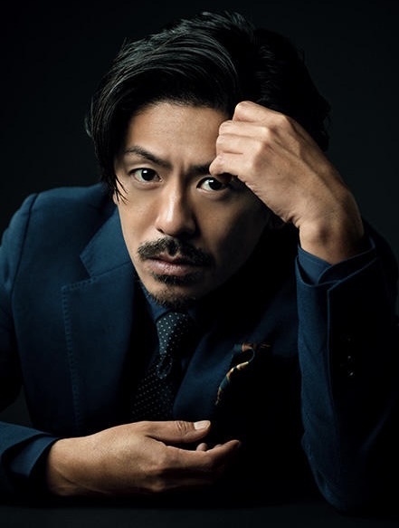 なにわ男子藤原丈一郎はライブ中ステージから落ちたって本当？転倒した？怪我は？