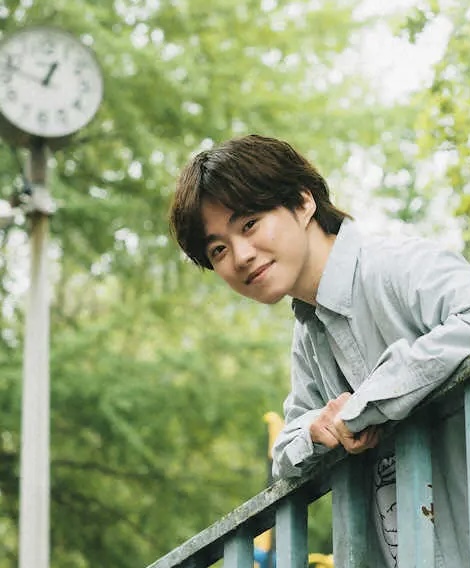 なにわ男子 大橋和也のメイク道具とスキンケア!愛用リップや化粧水のブランドは?