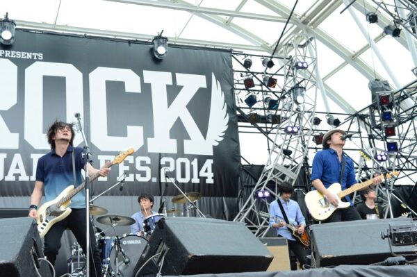 back numberのデビューのきっかけは?デビュー前、インディーズ時代についても解説!