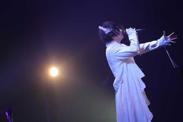 そらるのライブに行く時の服装・持ち物って?ペンライトの色も調査しました!