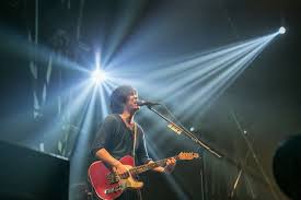 back numberボーカル清水伊与吏が不祥事!?二股浮気相手は誰?